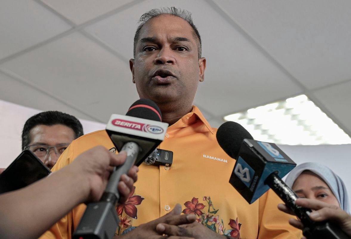 Deputy Entrepreneur Development and Cooperatives (KUSKOP) Minister Datuk Seri R. Ramanan - BERNAMAPIX