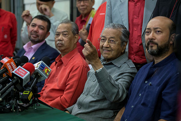 Prime Minister Tun Dr Mahathir Mohamad, who is also Bersatu chairman, speaks during a press conference after chairing a meeting of the Bersatu Supreme Leadership Council in Kuala Lumpur on Feb 15, 2019. — Bernama