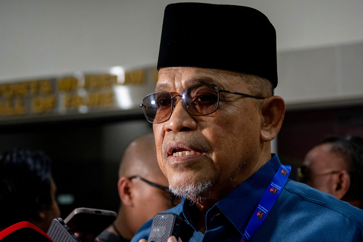 Datuk Seri Shahidan Kassim at the General Assembly of Malaysia Athletics here, today. - BERNAMApix