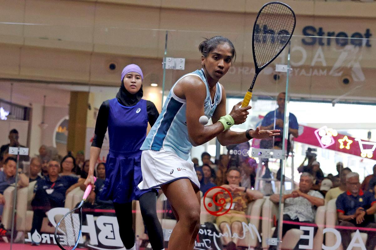 National women’s squash player Sivasangari - Photo by BERNAMA