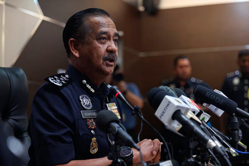 Ketua Polis Negara, Tan Sri Razarudin Husain. - fotoBERNAMA