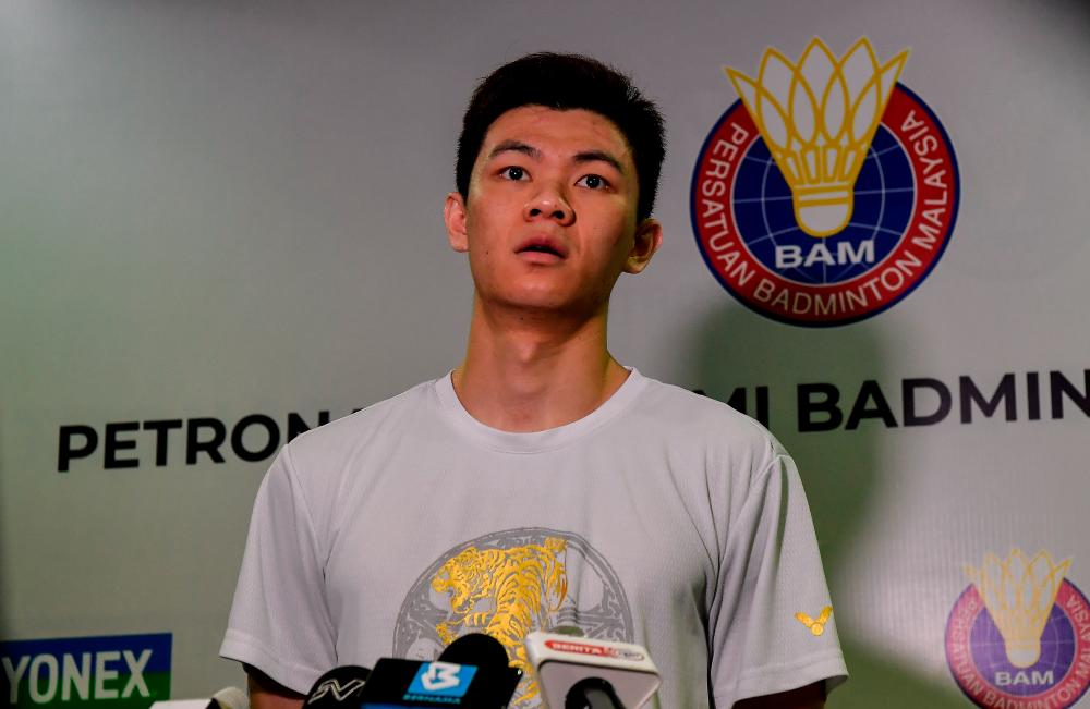 KUALA LUMPUR, Feb 6 -- National singles player Lee Zii Jia during a press conference after undergoing the first day of the central training camp at Bukit Kiara today, ahead of the 2023 Asian Mixed Team Badminton Championship (BAMTC) in Dubai, United Arab Emirates (UAE). starting from February 14 to 19. BERNAMAPIX