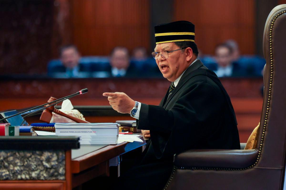 Dewan Rakyat Speaker Tan Sri Johari Abdul. Bernamapix