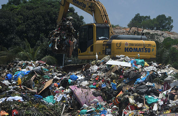 Plastic waste disposal in Kuala Lumpur. Picture taken on Sept 25, 2019. — Bernama