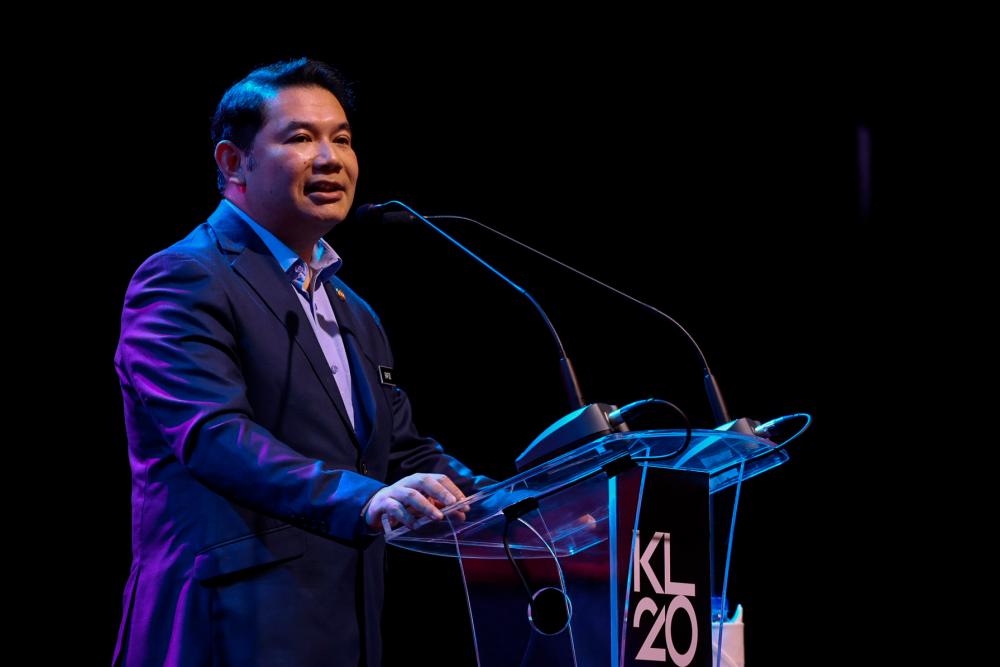 Rafizi delivering his keynote address at the KL20 Summit at the Kuala Lumpur Convention Centre today. – Bernamapic