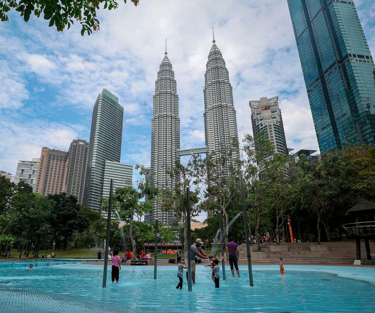 Gambar Hiasan sahaja: Taman Rekreasi Suria KLCC- BERNAMA