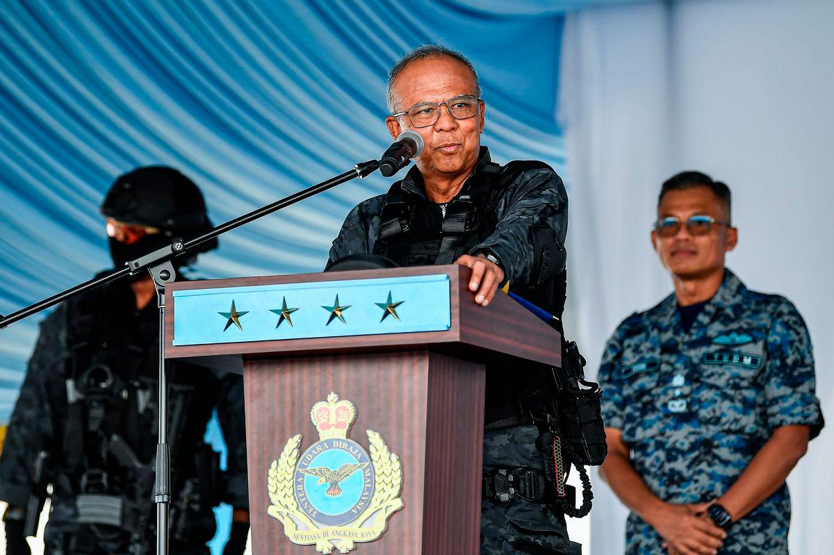 RMAF chief General Datuk Seri Muhamad Norazlan Aris - Photo by BERNAMA