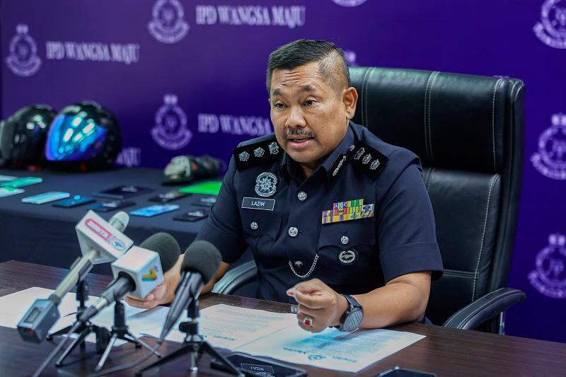 Wangsa Maju district police chief, ACP Mohamad Lazim Ismail. - BERNAMApix