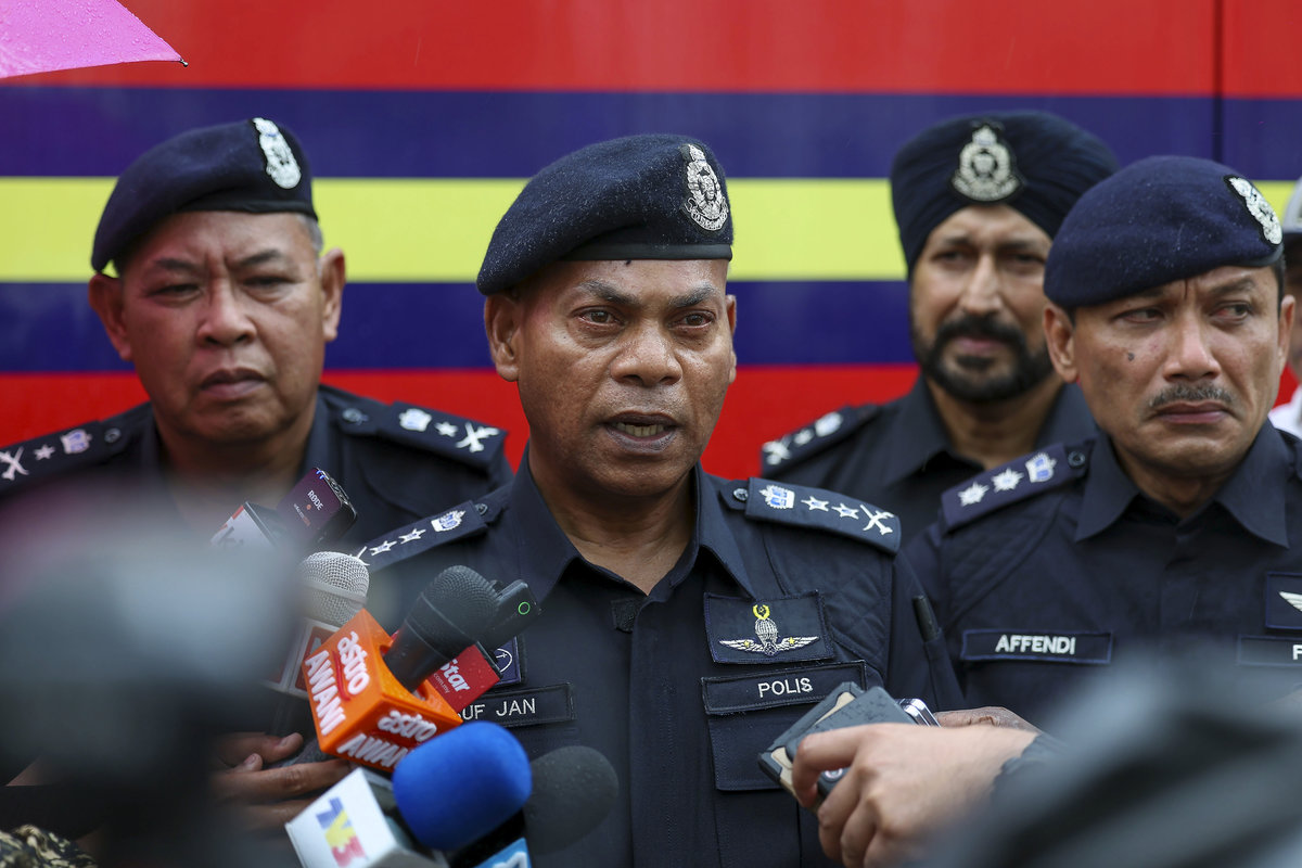 Acting Kuala Lumpur police chief Datuk Mohamed Usuf Jan Mohamad. - BERNAMA