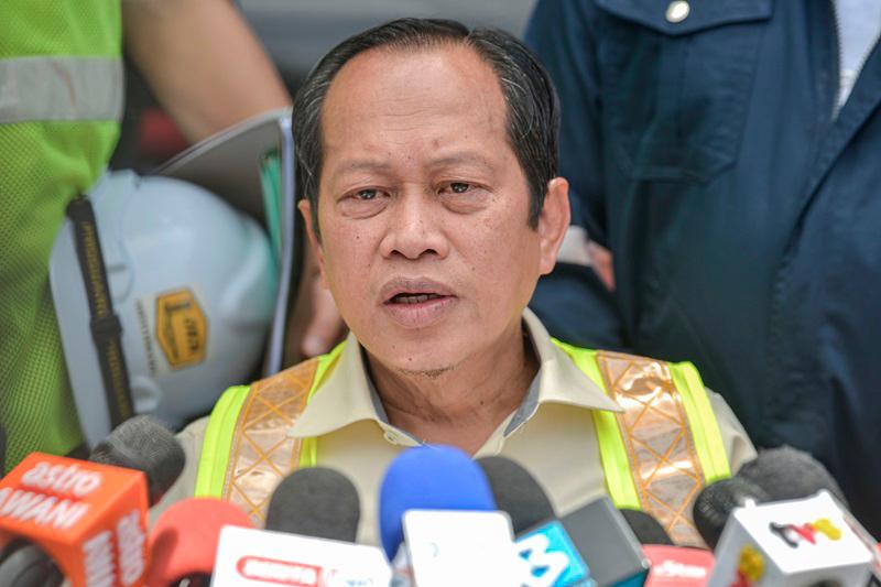 Deputy Public Works Minister, Datuk Seri Ahmad Maslan. - BERNAMApix