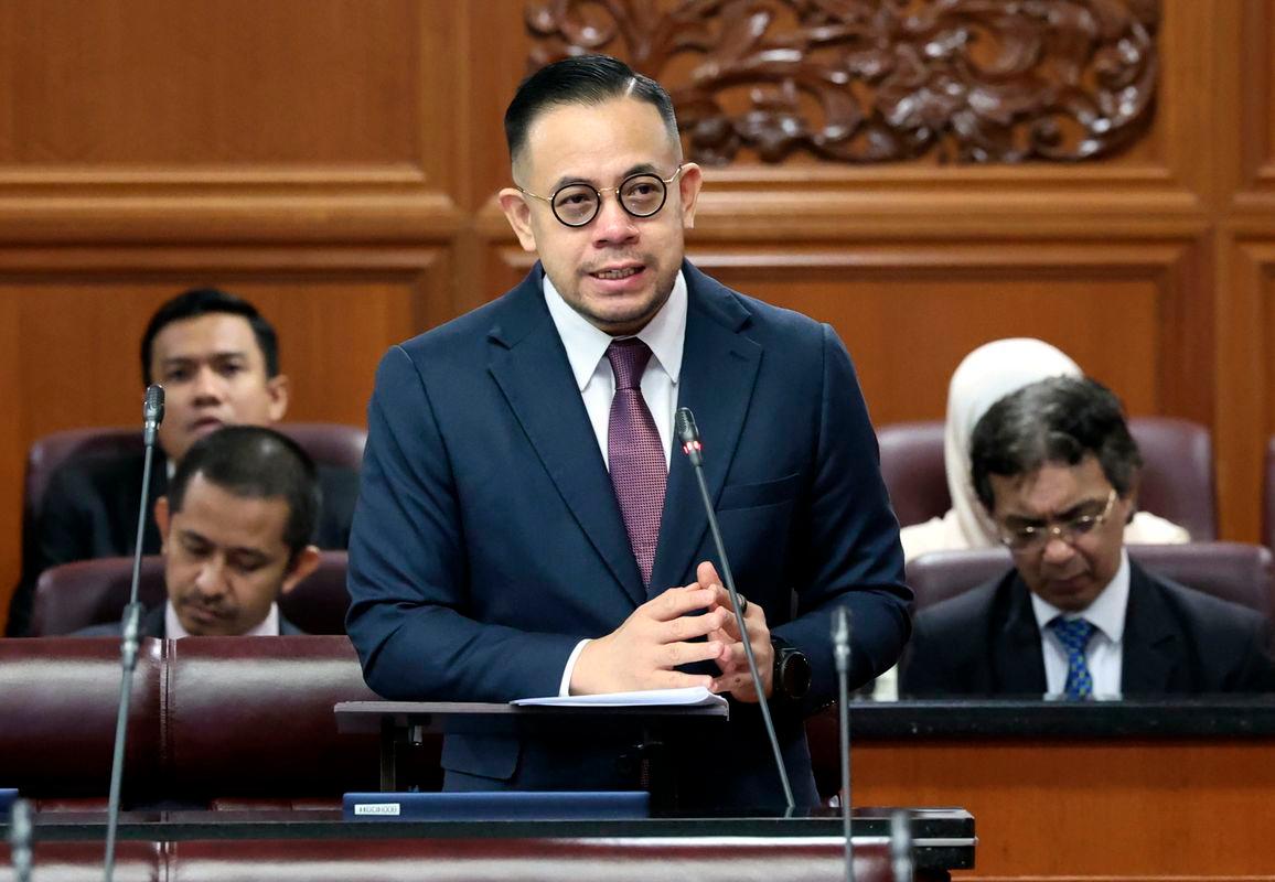 Human Resources Minister Steven Sim. Bernamapix