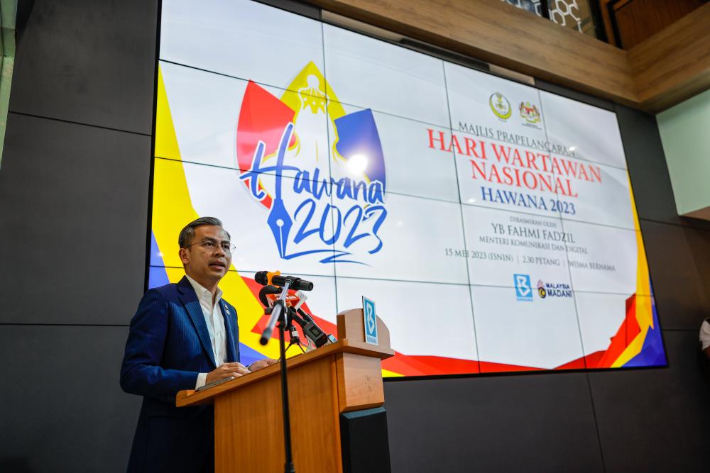 KUALA LUMPUR, May 15 -- Minister of Communications and Digital Fahmi Fadzil spoke at the Pre-Launch Ceremony of National Journalists’ Day (HAWANA) 2023 at Wisma Bernama today. BERNAMAPIX