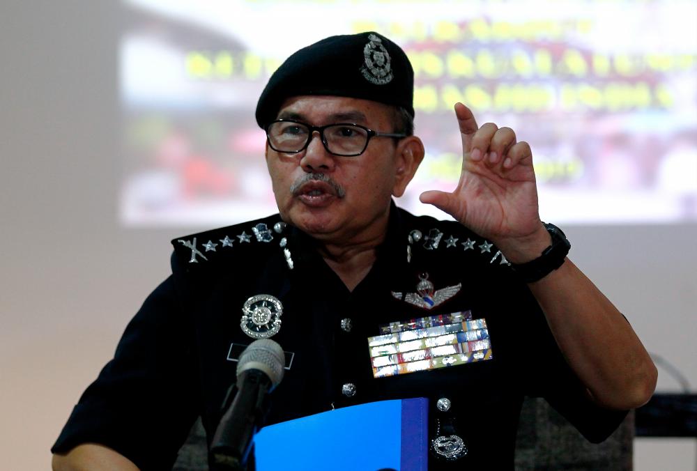 Police nab five suspects, seize drugs worth about RM500,000
