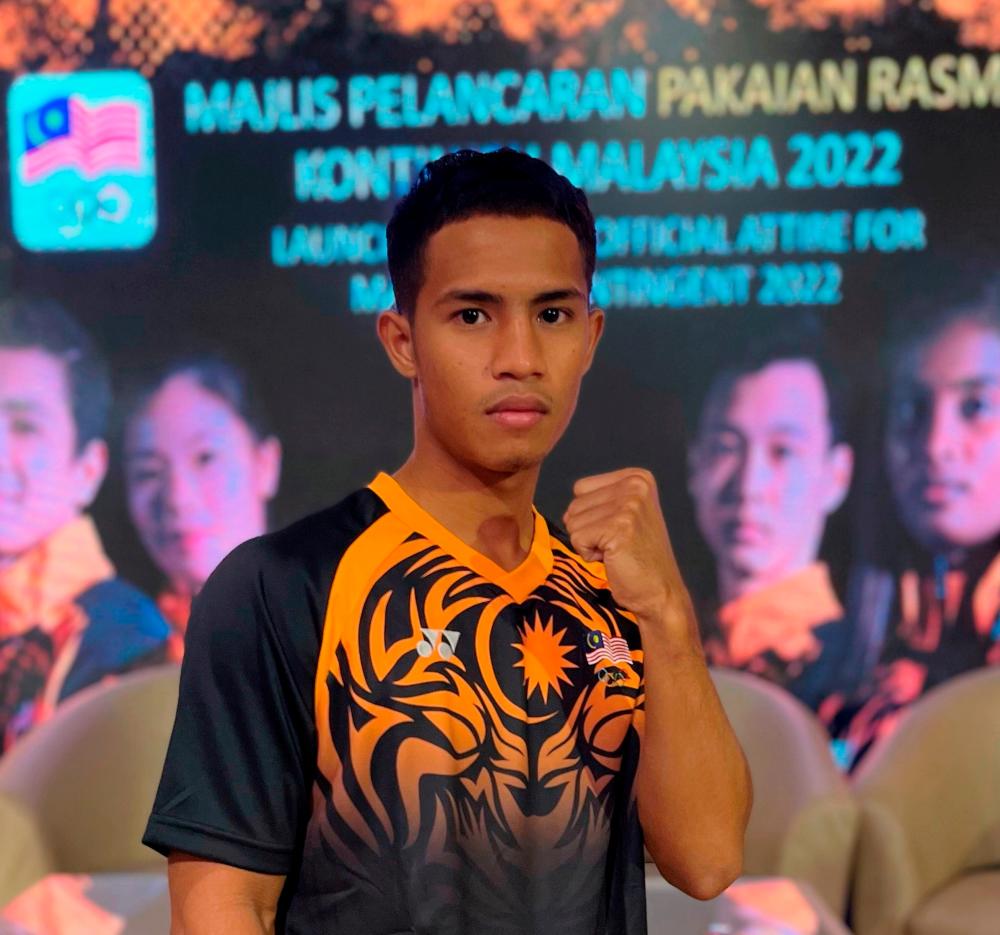 KUALA LUMPUR, April 26 - The country’s young boxer Muhammad Abdul Qaiyum Ariffin made Floyd Mayweather Jr the greatest boxer of all time from the United States as his inspiration in his effort to create a surprise at his first appearance at the SEA Games to be held in Hanoi Vietnam from May 12 to 23. BERNAMAPIX