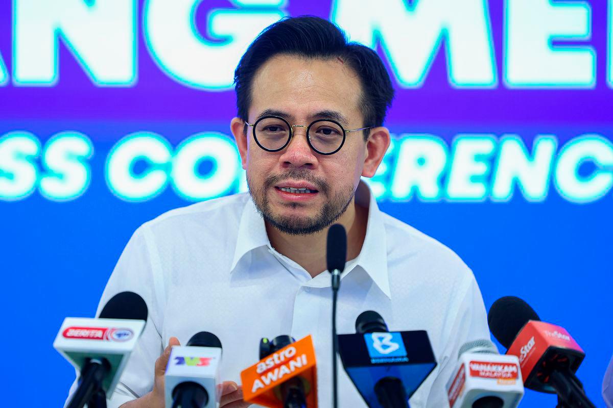Human Resources Minister Steven Sim - BERNAMApix