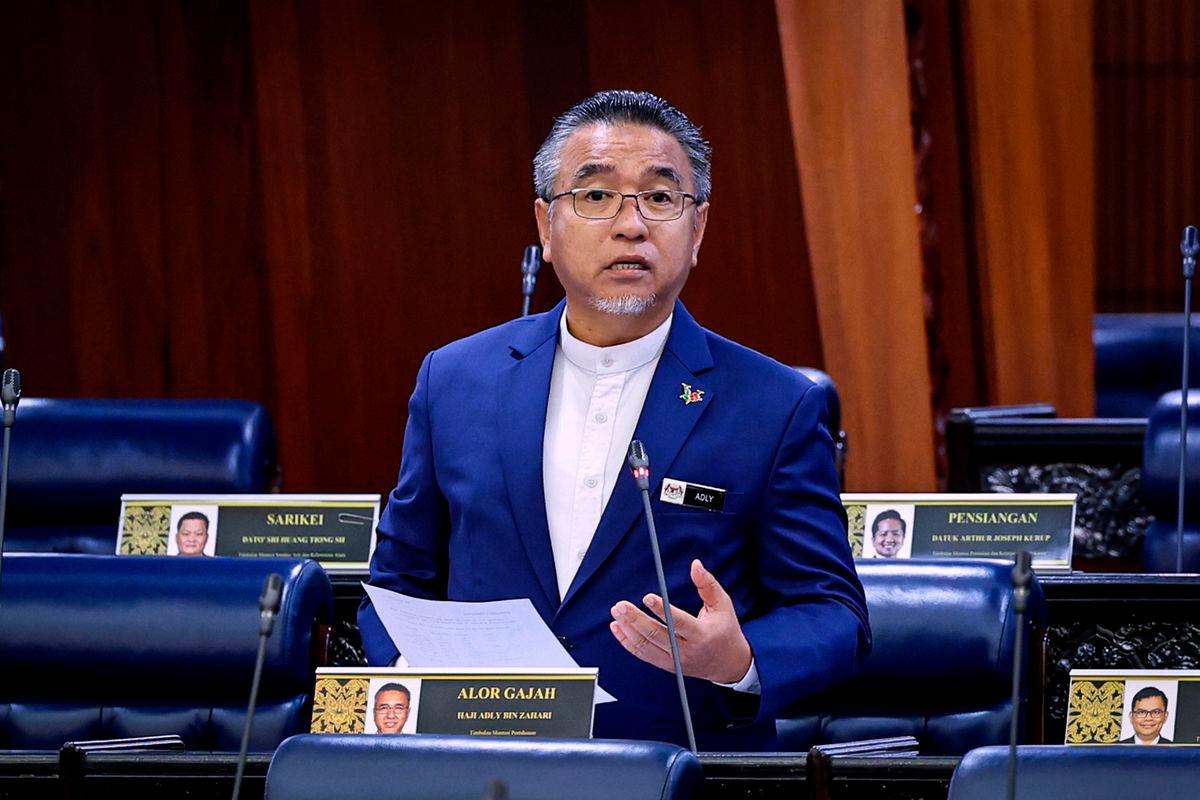 Deputy Minister Adly Zahari. Bernamapix
