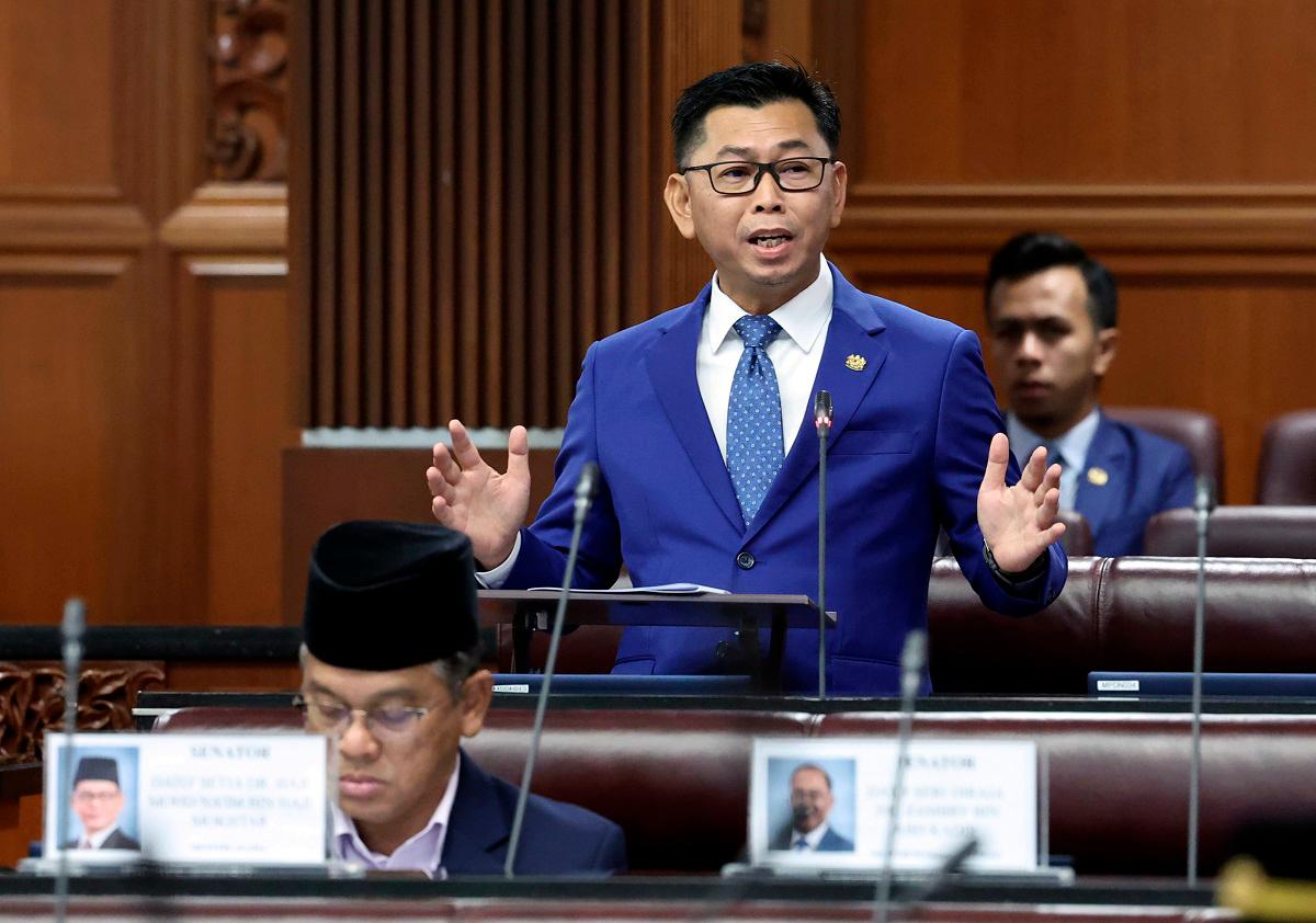 Timbalan Menteri Luar Negeri Datuk Mohamad Alamin. - fotoBERNAMA