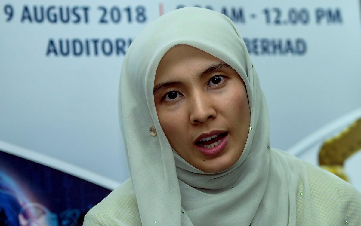 Nurul Izzah Anwar - BERNAMA