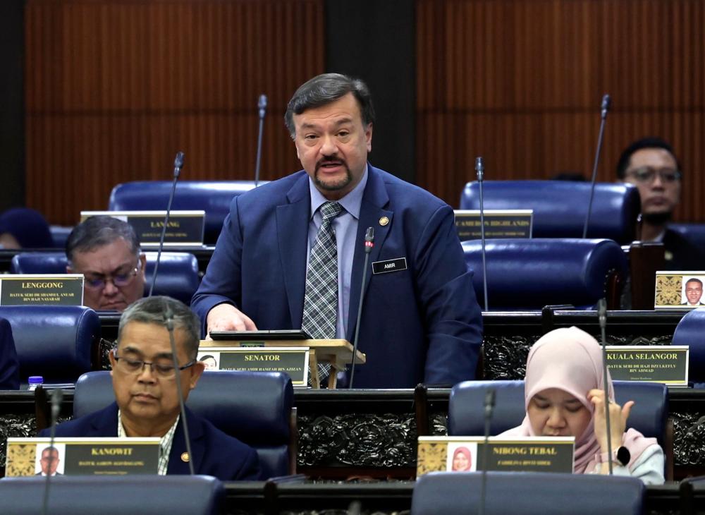 Amir Hamzah speaking in the Dewan Negara today. – Bernamapic