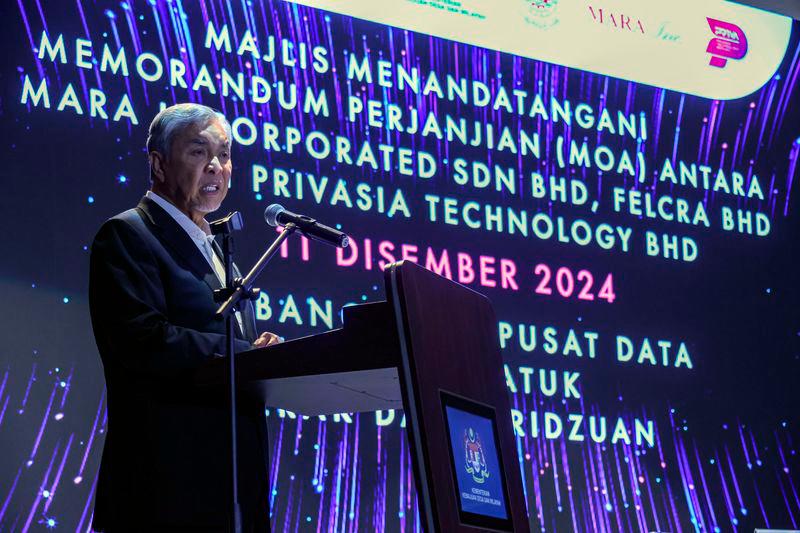 Deputy Prime Minister Datuk Seri Ahmad Zahid Hamidi - BERNAMApix