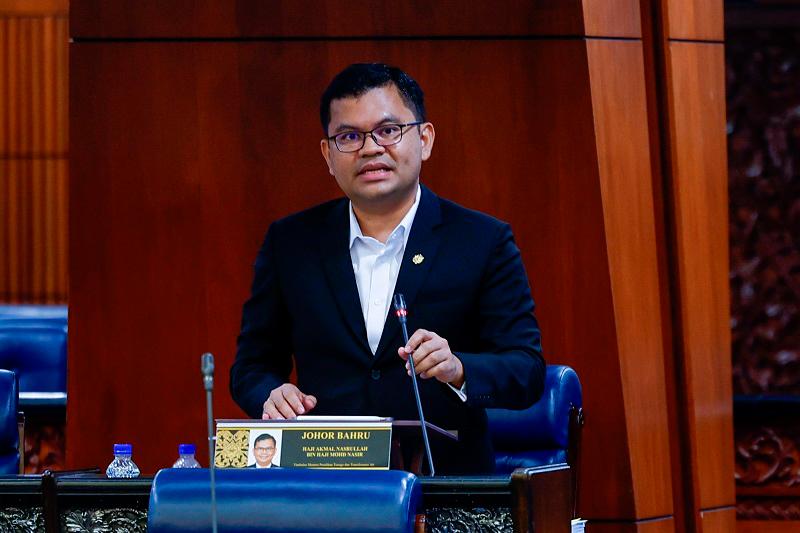Timbalan Menteri Peralihan Tenaga dan Transformasi Air (PETRA), Akmal Nasrullah Mohd Nasir. - fotoBERNAMA