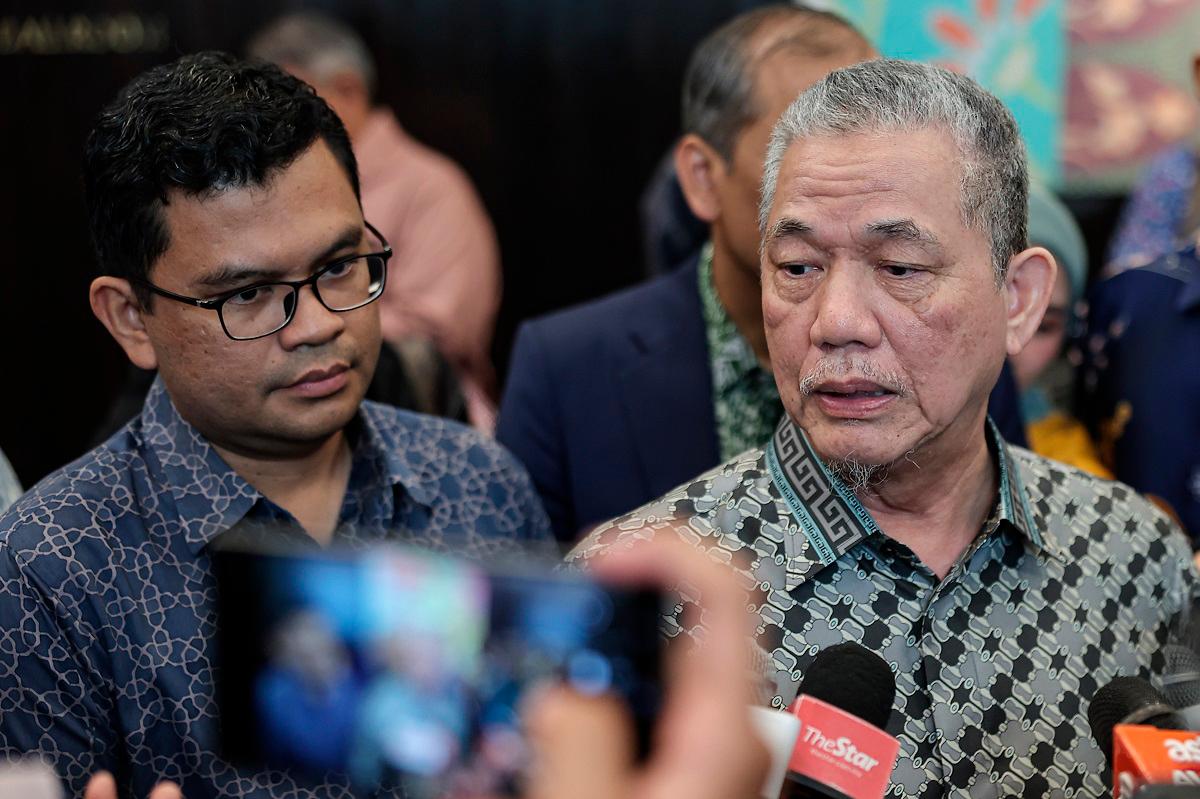 - fotoBERNAMA