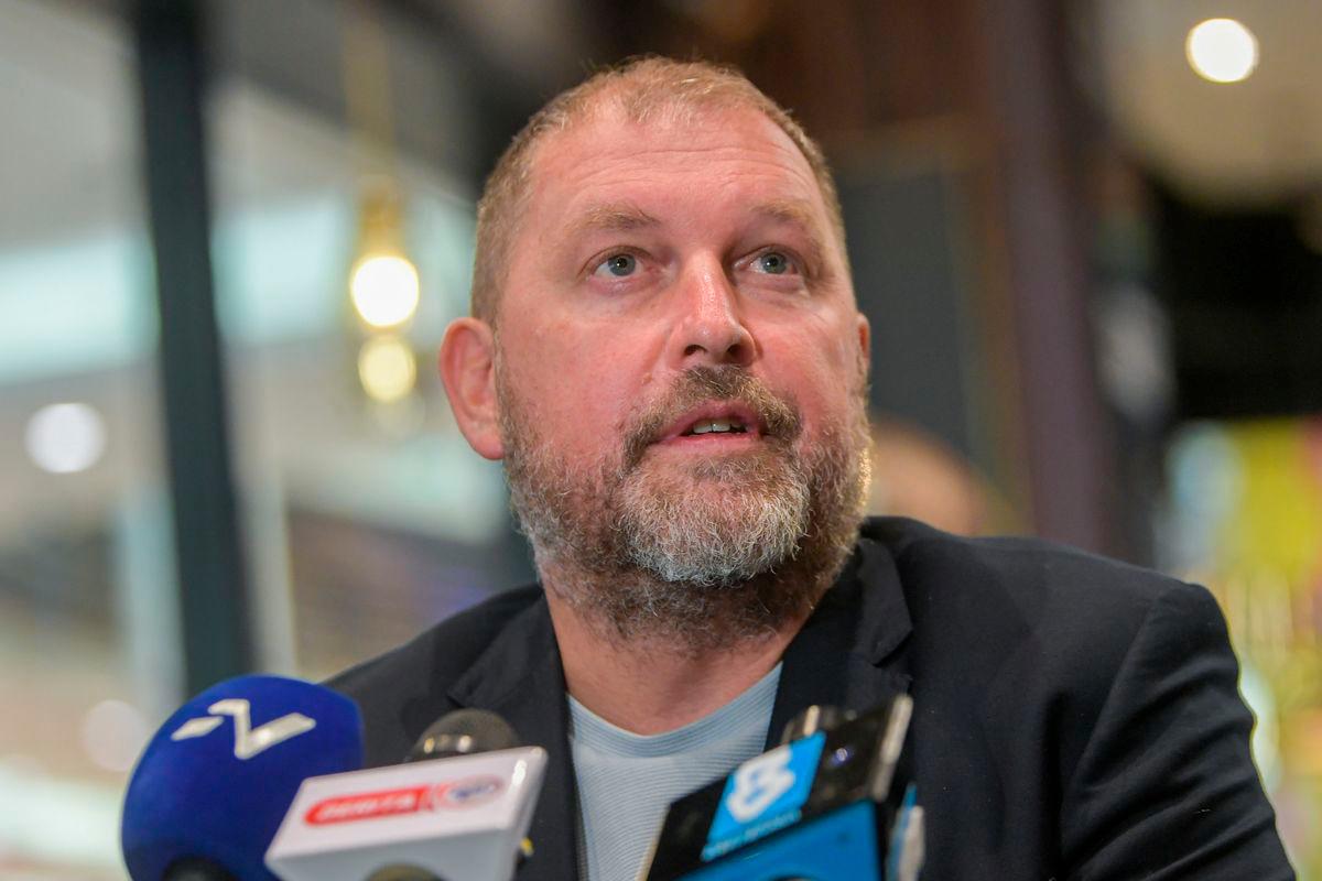 Harimau Malaya head coach Peter Cklamovski - Photo by BERNAMA