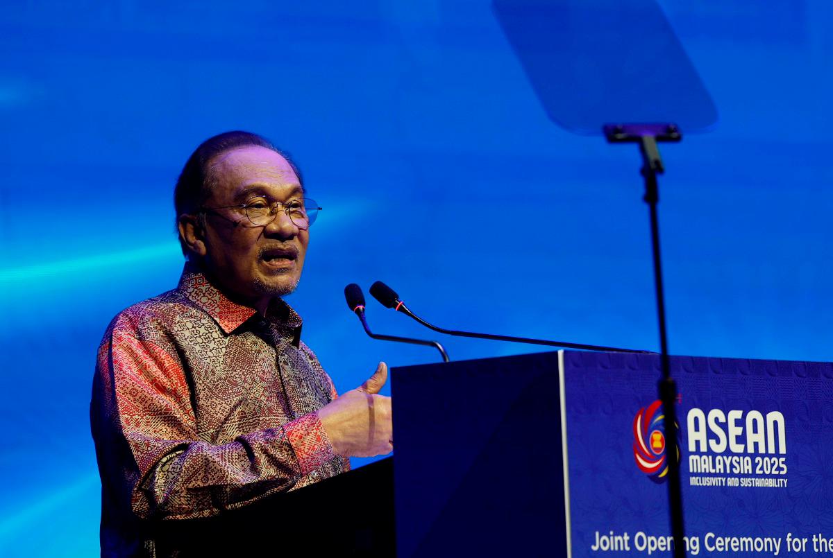 - fotoBERNAMA
