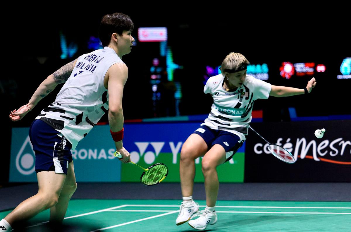 National mixed double pairs Chen Tang Jie and Toh Ee Wei - Photo by BERNAMA