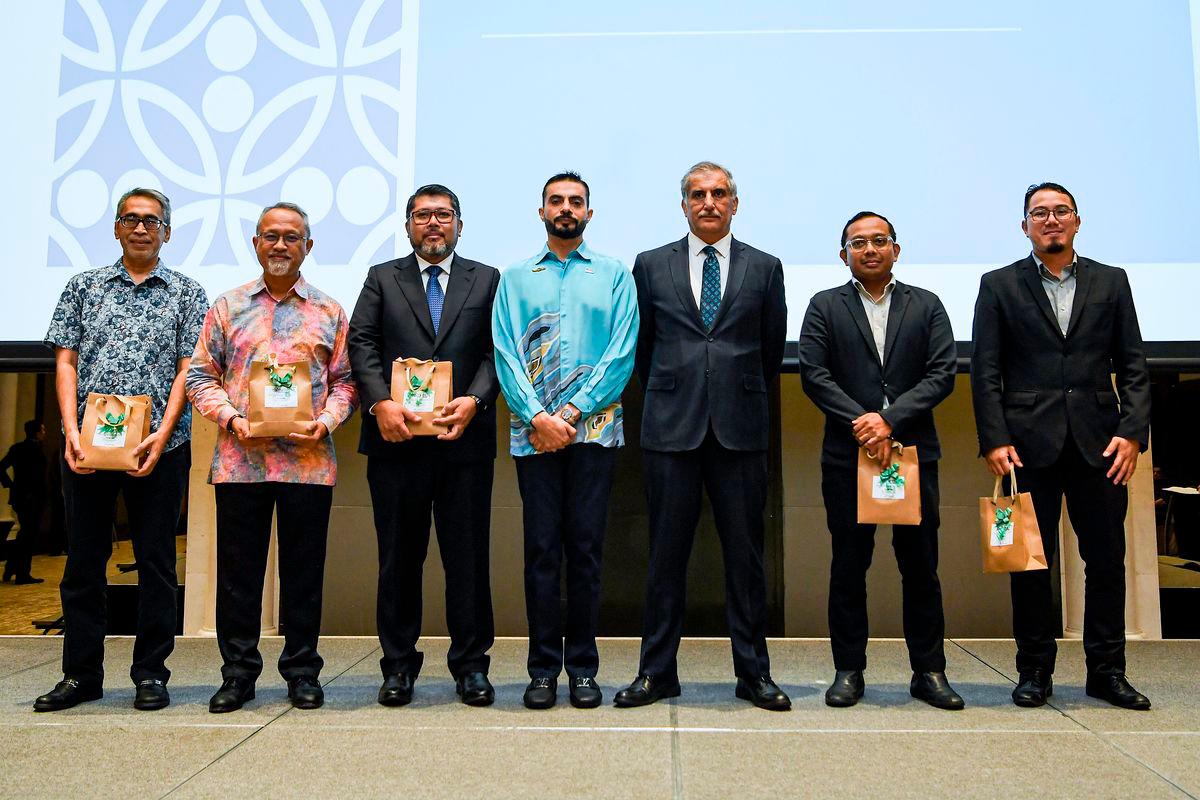 FotoBernama