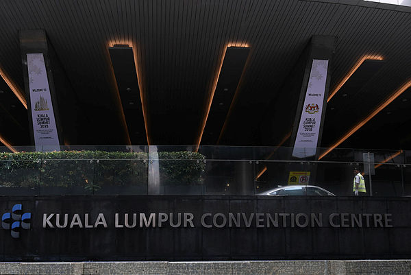 KL Summit 2019 banners are seen hung around the entrance of Kuala Lumpur Convention Center (KLCC) today. - Bernama