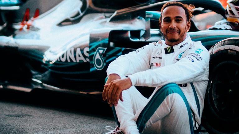 (video) Hamilton enjoys double success with sense of relief