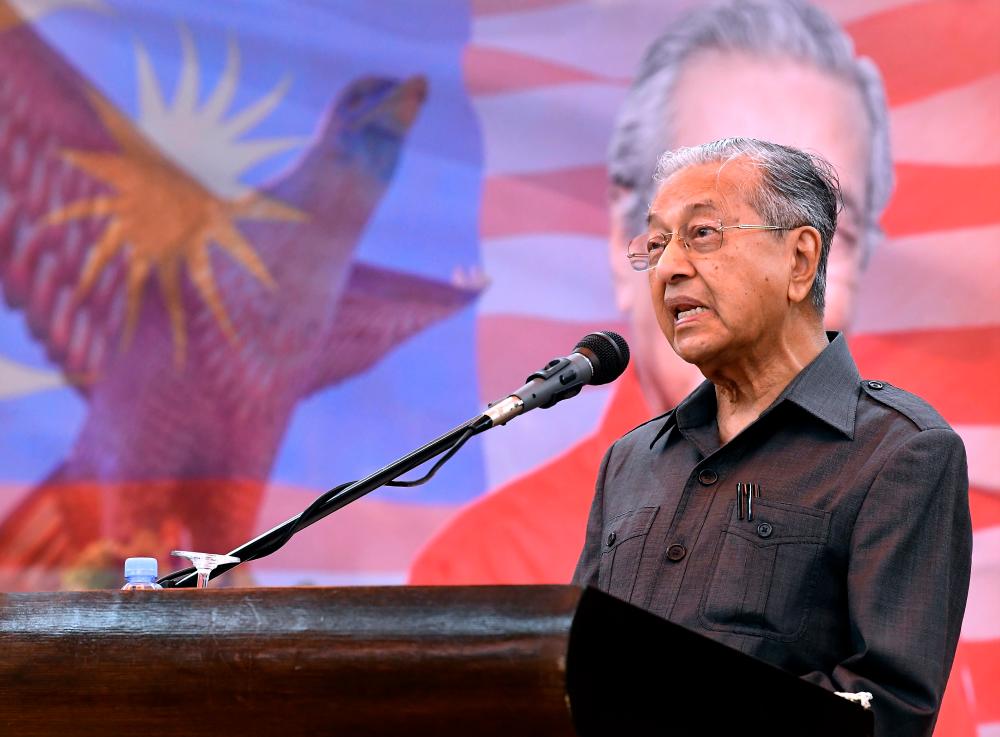 PH govt unaffected by incident at PKR congress: Mahathir