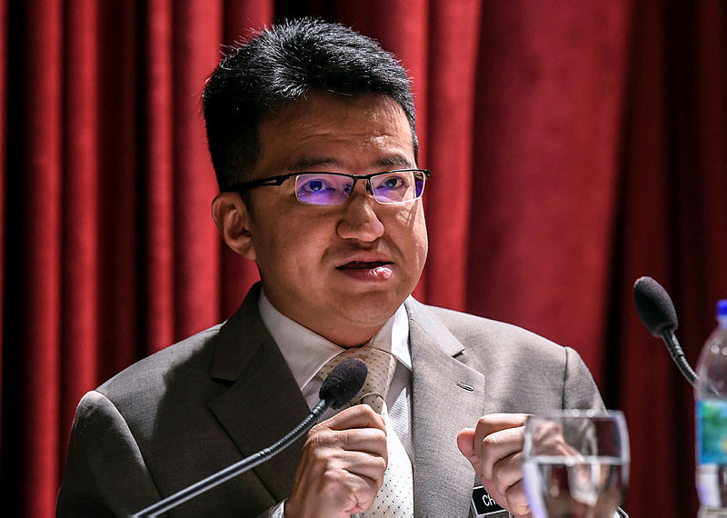 Chin Tong sues Azwanddin over ‘Communist’ remark