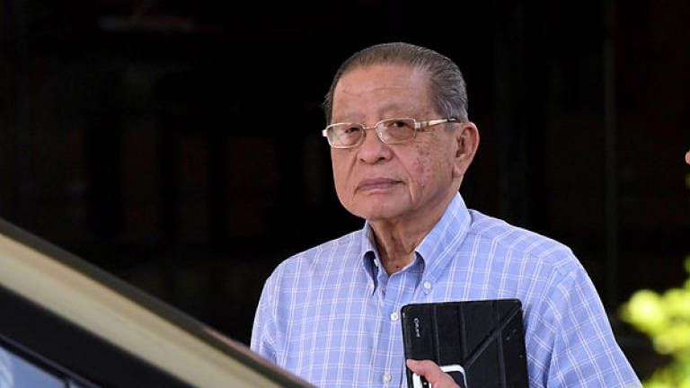 Dapsy lodges police report over death threat on Lim Kit Siang