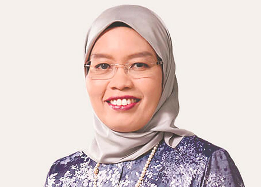 Liza says hedging is a limited but useful insurance policy during the current fluctuations in oil prices.
