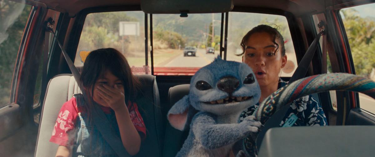 Lilo, Stitch and Nani (Agudong) try to hold it together as chaos follows them home. $!Lilo, Stitch and Nani (Agudong) try to hold it together as chaos follows them home.