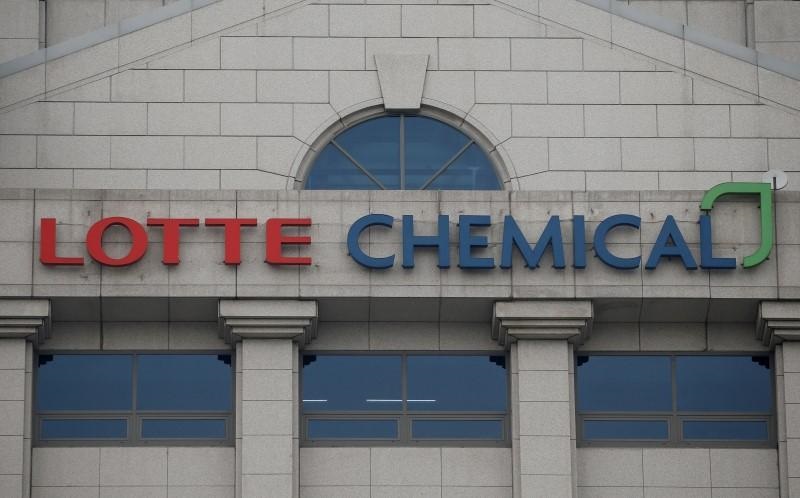 Lotte Chemical’s JV to transfer stake in US ethane cracker