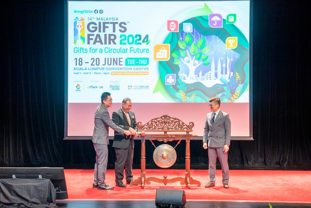 (From left) Loo, Mansor and Choong officiate the launch of MGF 2024.