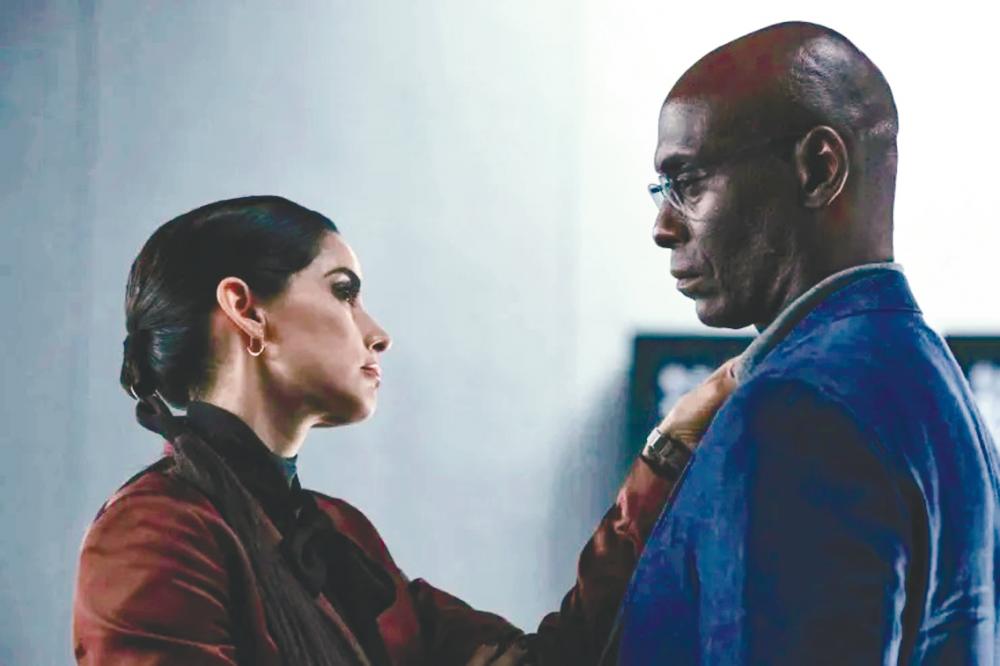 Lance Reddick (right) is too great of an actor to be in this series. – ALL PIX BY NETFLIX