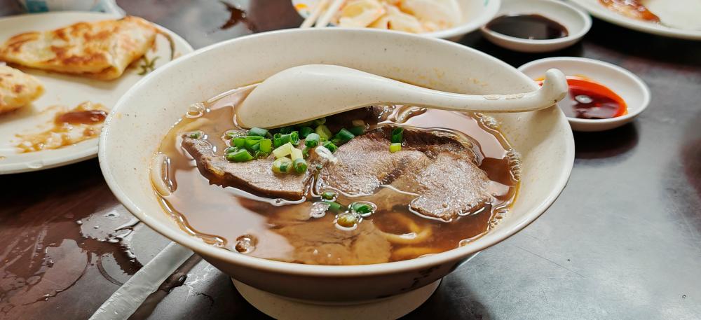 Chang’s Halal Beef Noodle offers halal versions of Taiwanese specials. – PICS BY YASMIN ZULRAEZ/THESUN