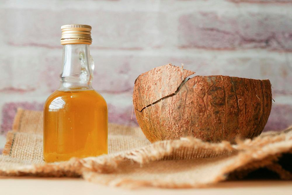 Coconut oil deeply nourishes hair and skin, making it a versatile beauty essential. – PEXELSPIC $!Coconut oil deeply nourishes hair and skin, making it a versatile beauty essential. – PEXELSPIC
