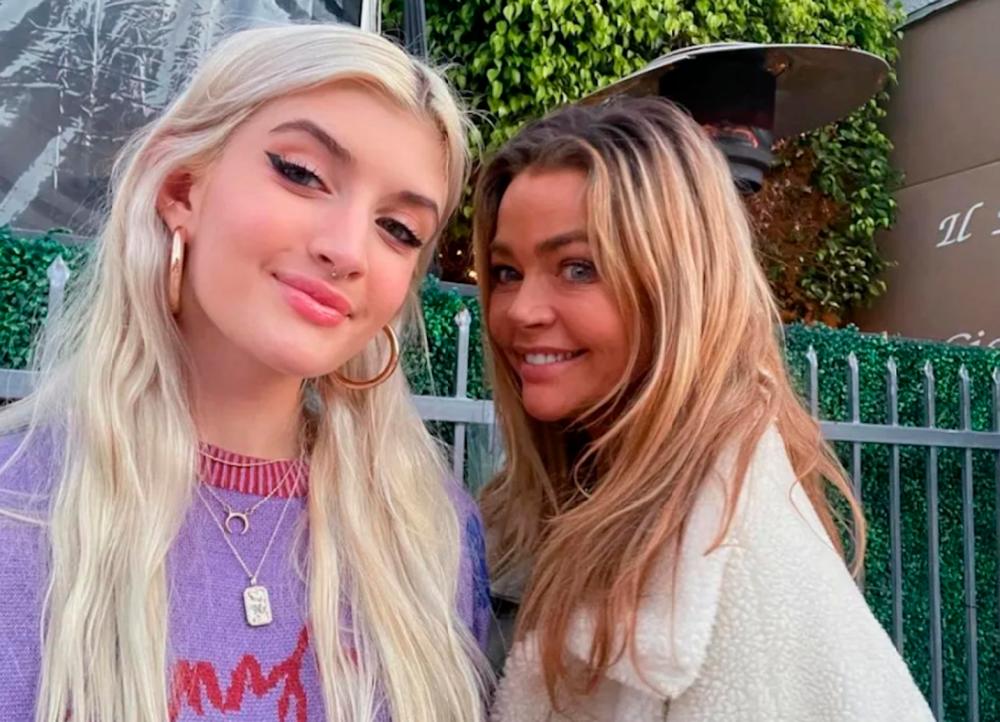 Richards and her daughter Sami. – Instagram