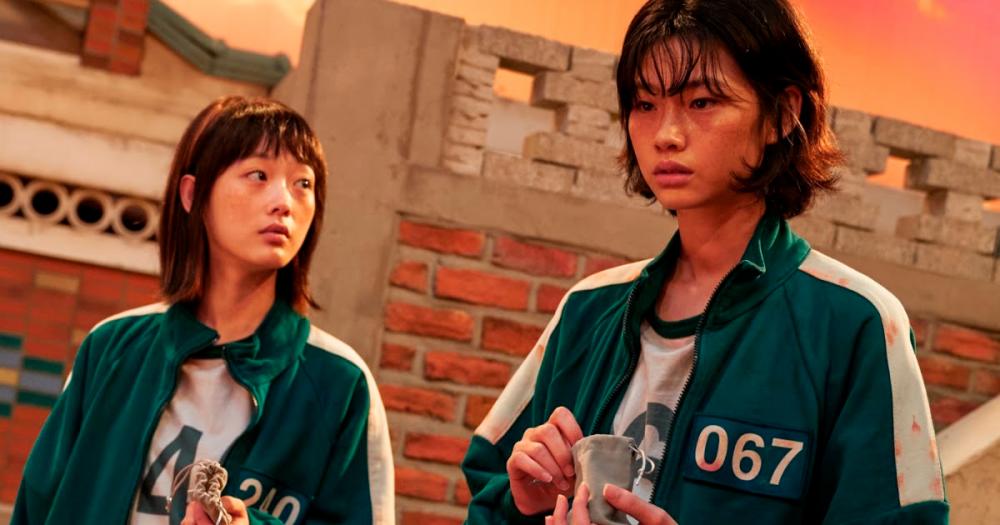 Lee Yo Mi (left) and HoYeon Jung in Netflix’s original series, Squid Game. — PHOTO COURTESY OF NETFLIX