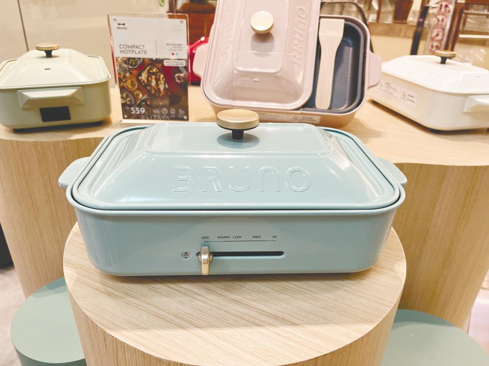 $!You can cook, steam and bake with the Compact Hotplate. PHOTO BY S.TAMARAI CHELVI