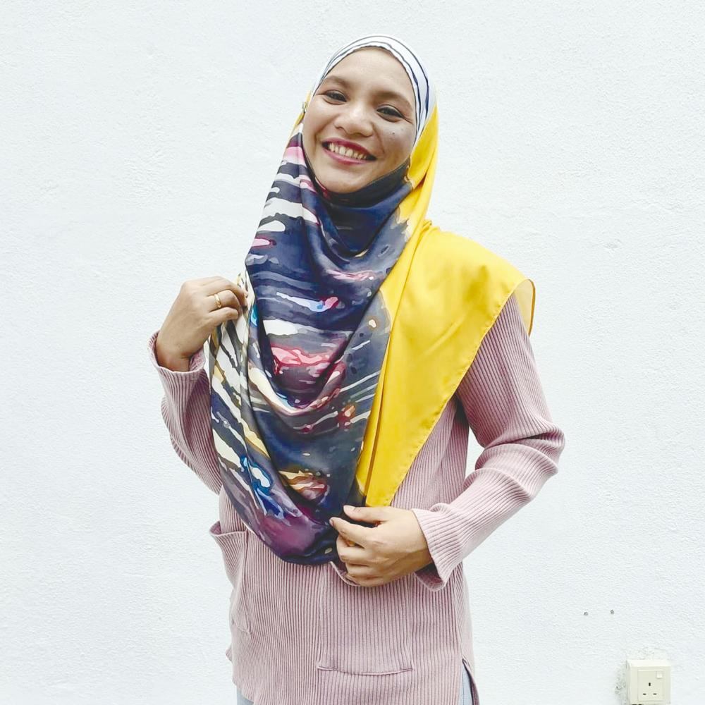 $!A colourful designs by Khainifa Khalil. – Pip Of Art Hijab