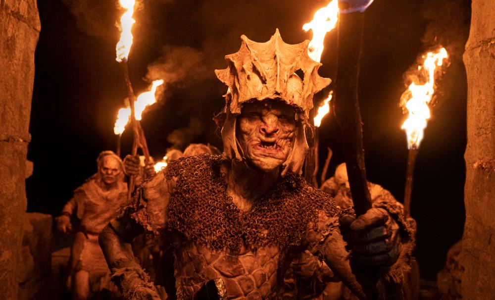 With ‘The Lord of the Rings: The Rings of Power’, Middle-earth will return to the big screen days before the series debut. – Amazon Studios
