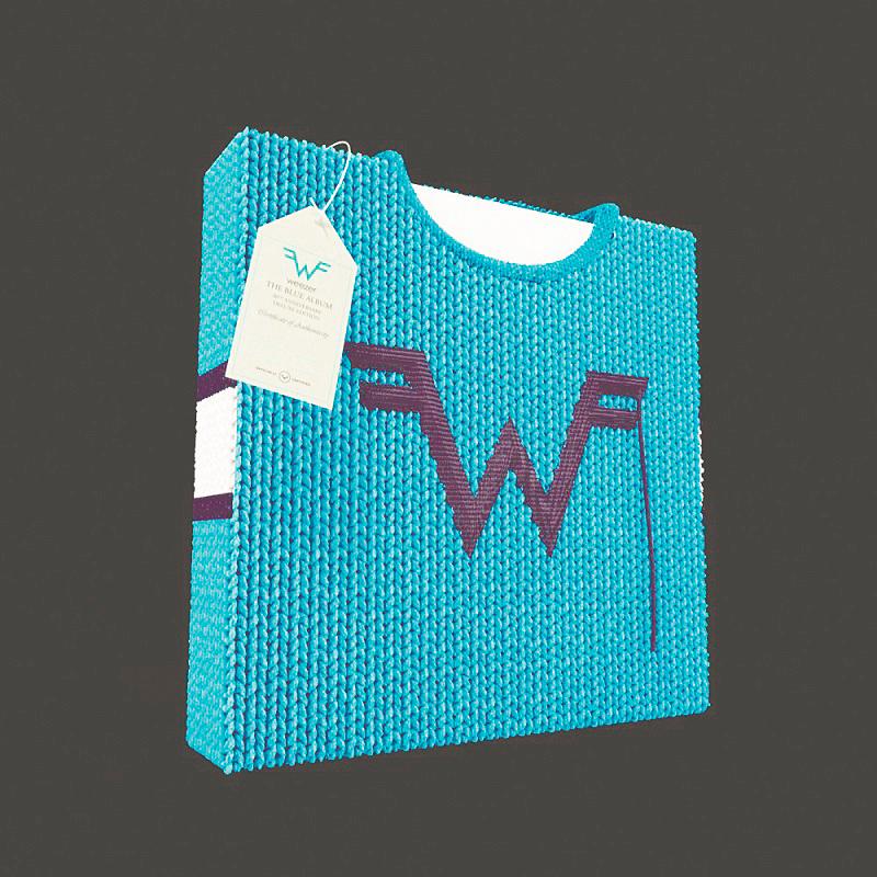 The special limited edition featuring a signed sweater sold out in minutes. – ALL PICS BY WEEZER.COM