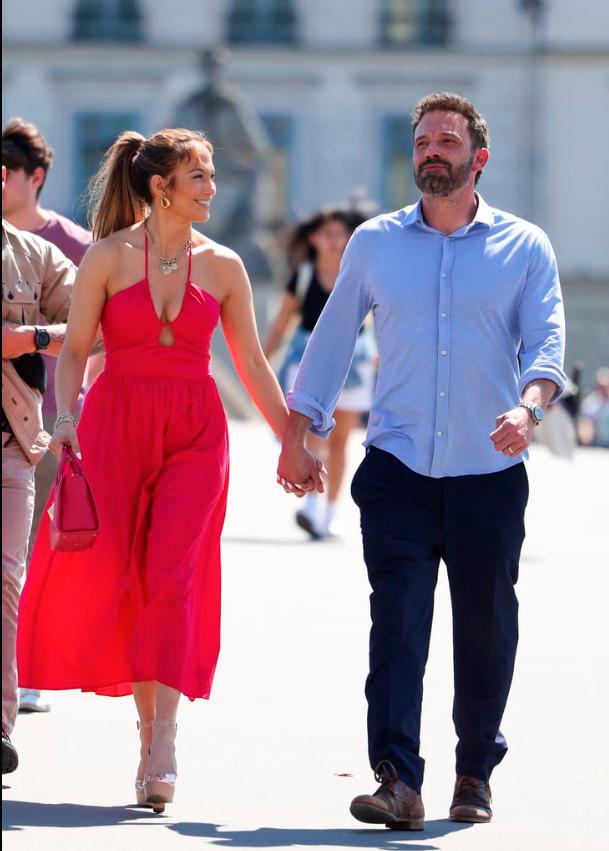 Lopez and Affleck are spending their honeymoon in Paris. – People