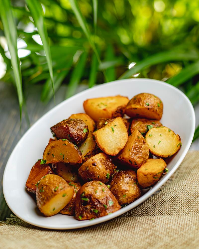 $!Roasted potatoes are crispy and golden, the ultimate holiday side. – FREEPIKPIC